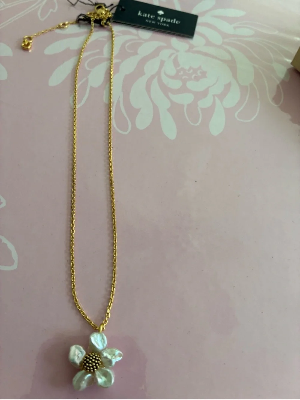 kate spade Gold Chain Necklace with White Flower Pendant